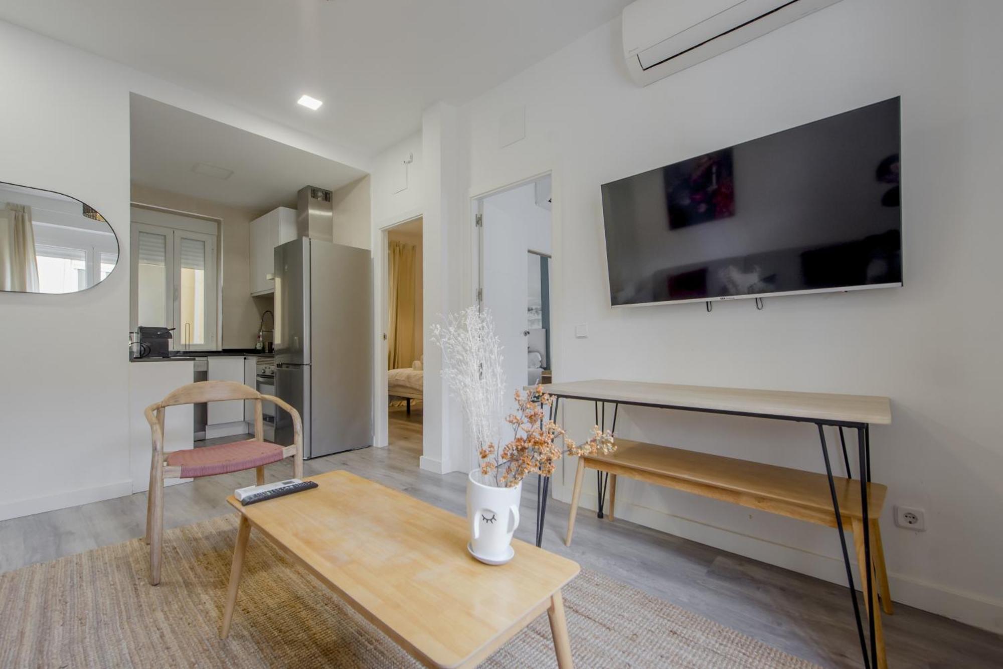 Genial Apartamento En La Latina-Centro De Madrid Exterior photo